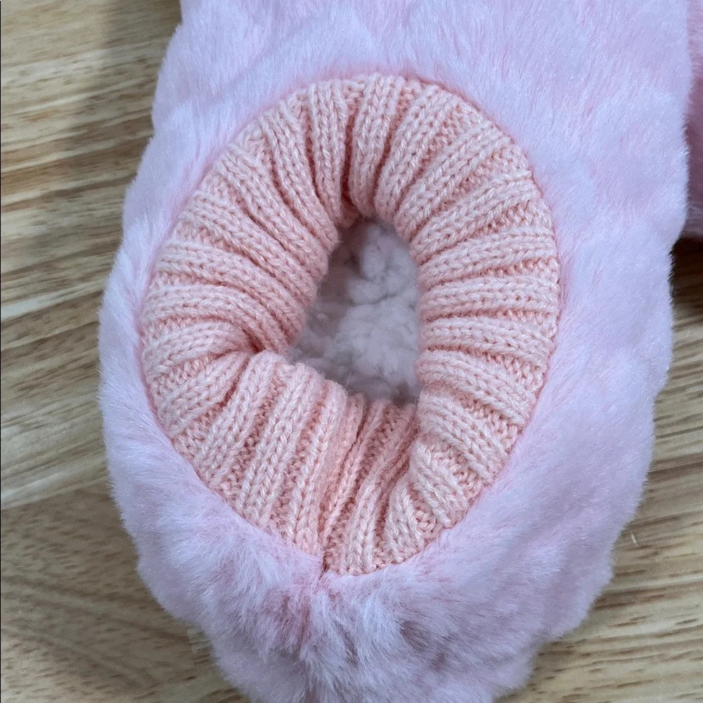 NEW Northeast Outfitters 9 Toddler - 1 Youth/Kids Pink Youth Cozy Cabin Slippers